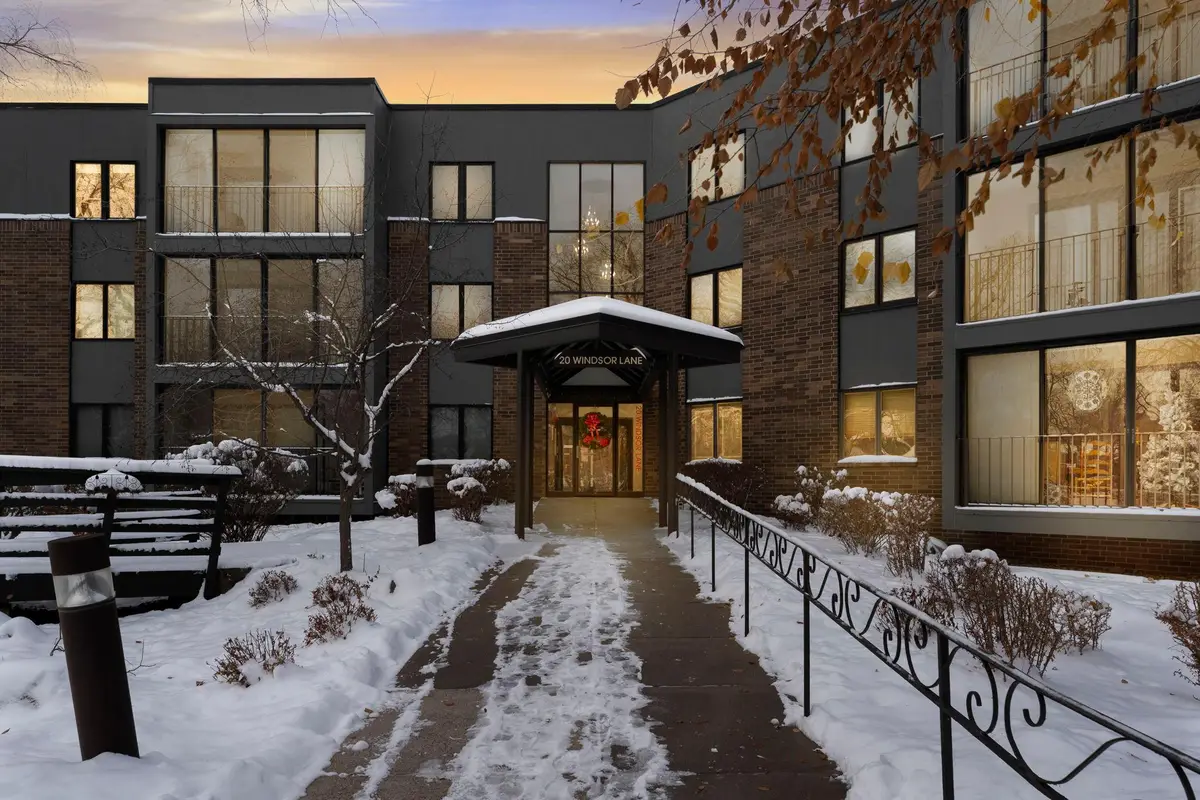 20 Windsor Lane #304A, New Brighton, MN 55112 - Image #1