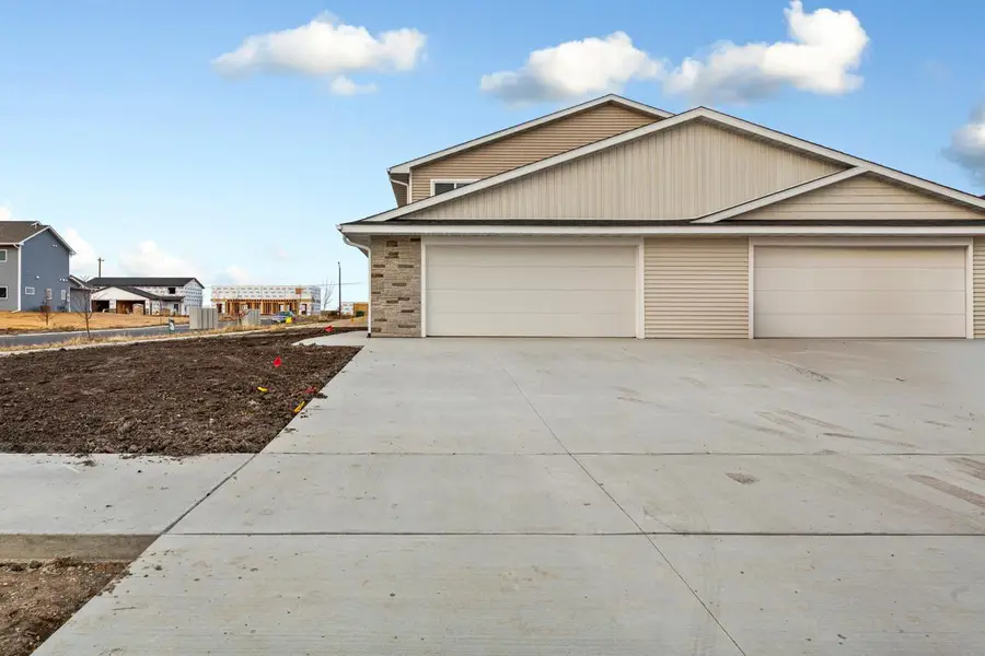 3200 Noble Drive, Mankato, MN 56001 - Image #2