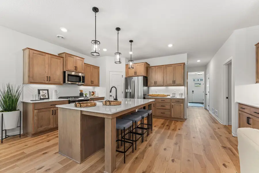 8208 Haywood Drive, Lino Lakes, MN 55014 - Image #3