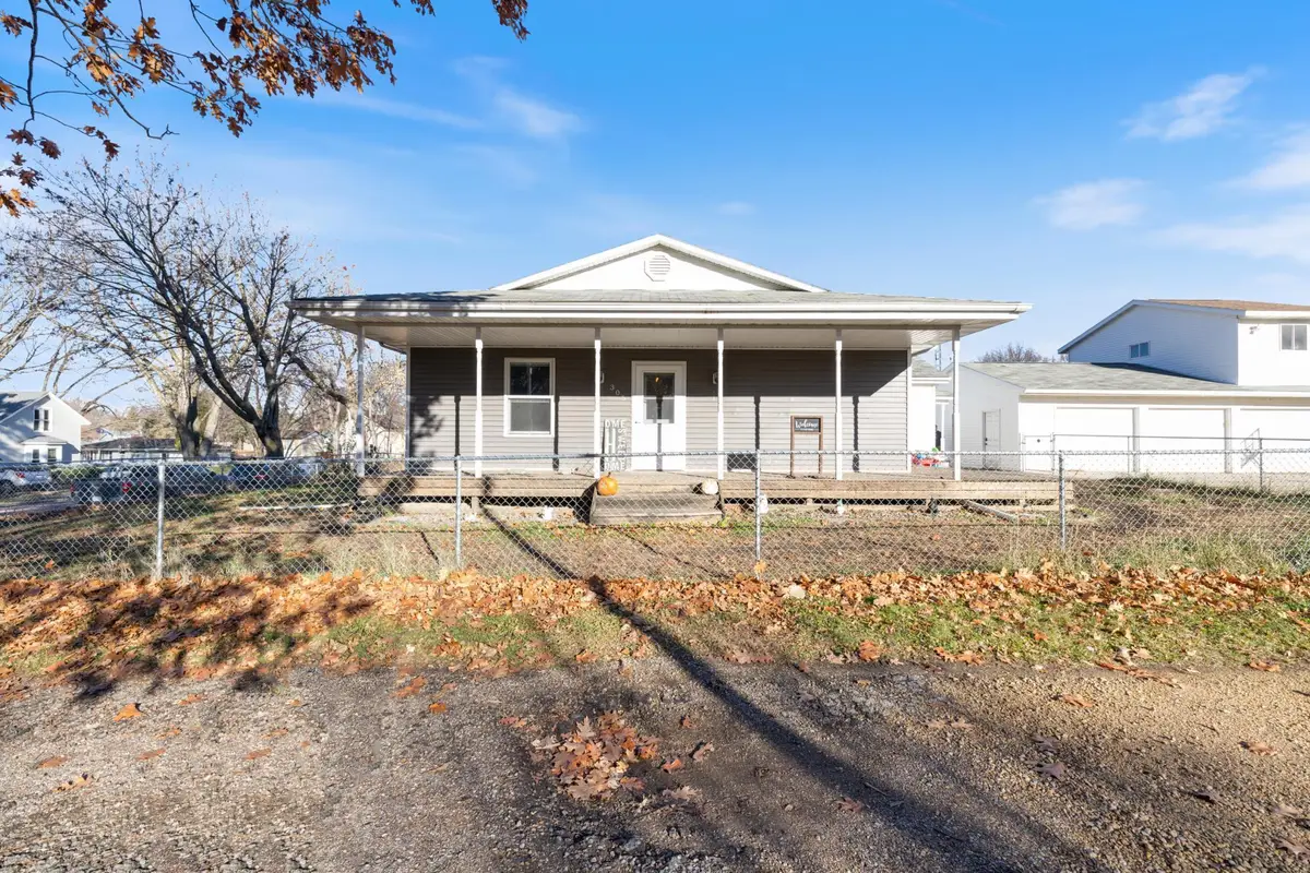 305 N Craig Street, Janesville, MN 56048 - Image #1