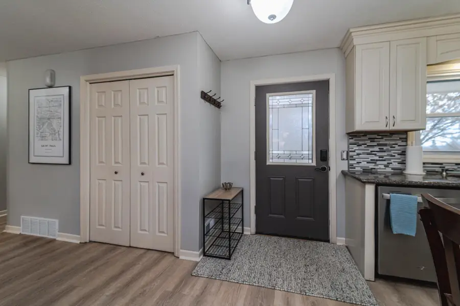 112 Sabra Court, Apple Valley, MN 55124 - Image #2