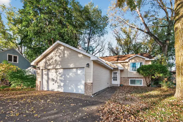 338 8th Street Sw, Forest Lake, MN 55025