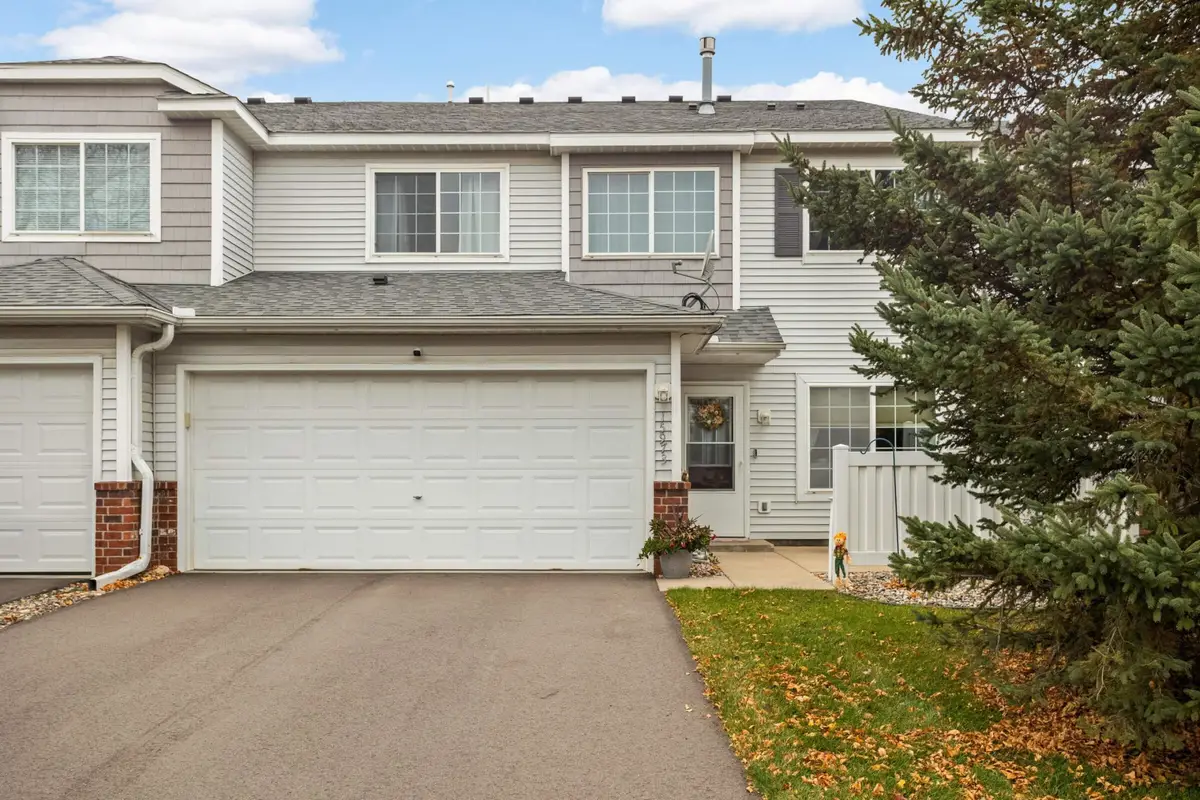 15973 Flotilla Trail #300, Apple Valley, MN 55124 - Image #1
