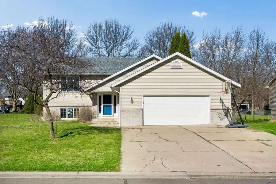 513 4th Street Sw, Saint Michael, MN 55376 - #2