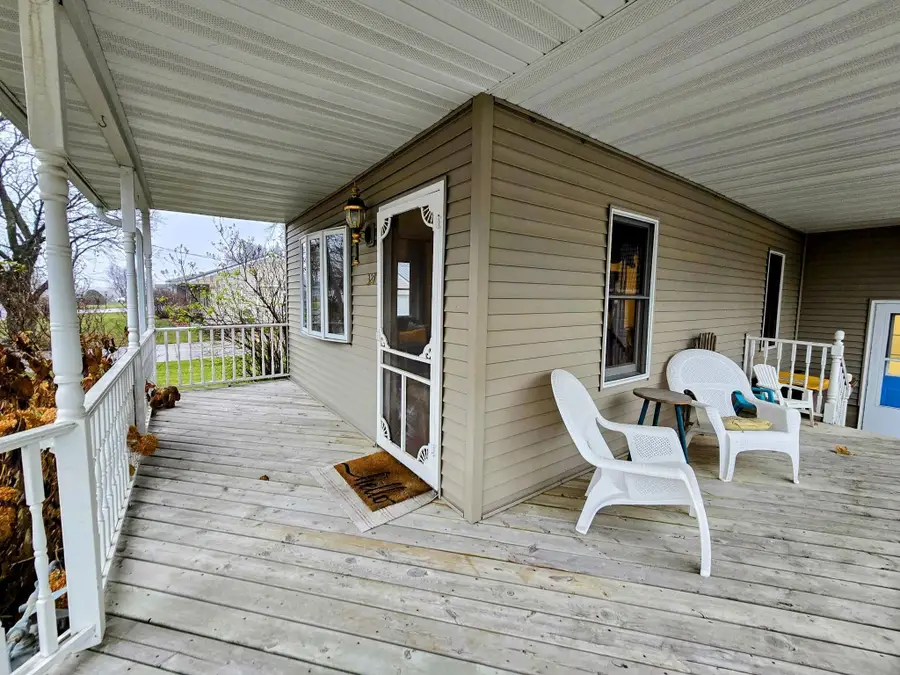 328 Balsam Avenue S, New Richland, MN 56072 - Image #2