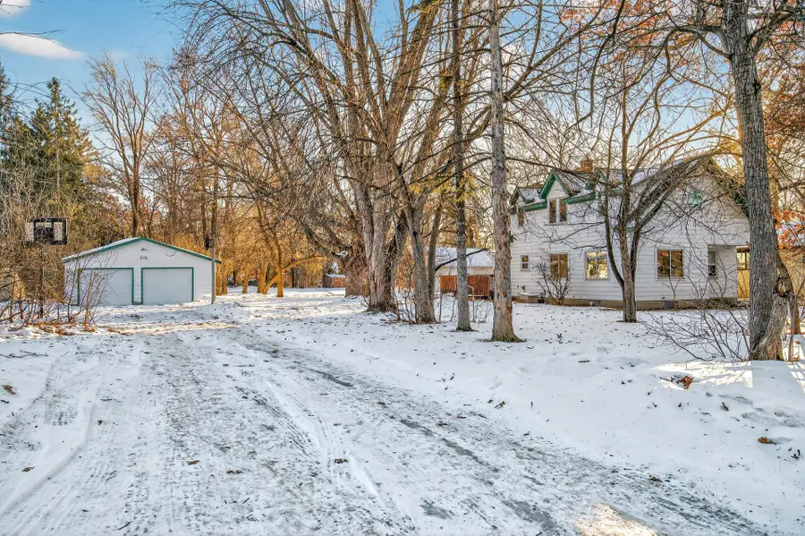 676 Birch Lane S, Shoreview, MN 55126 - Image #2