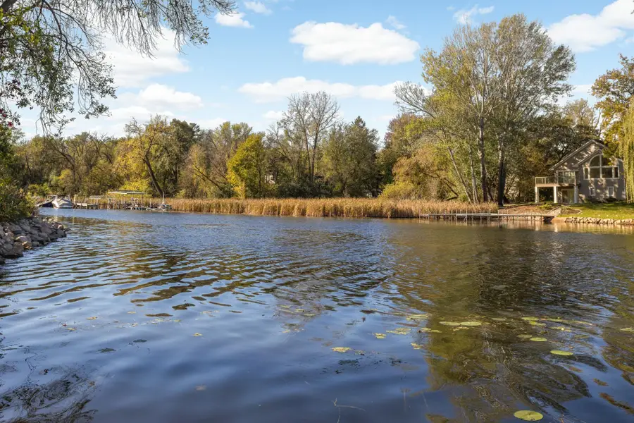 3133 Fairchild Avenue, Wayzata, MN 55391 - Image #2