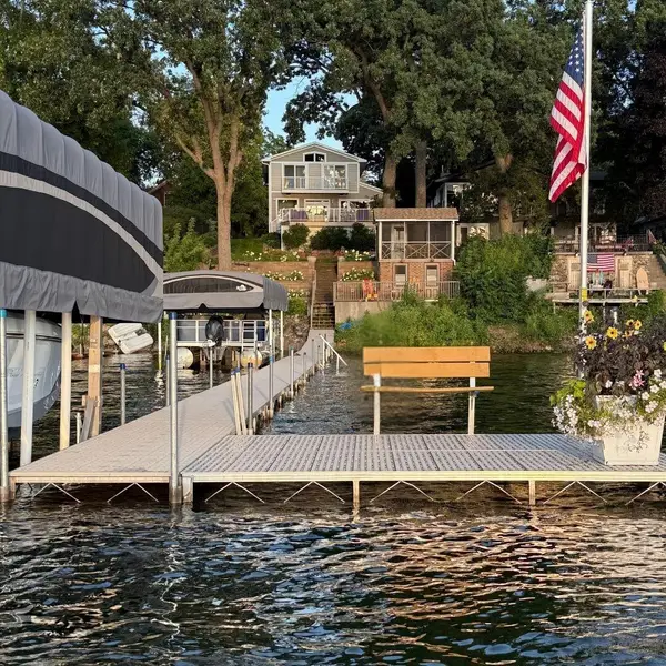 939 Park Avenue, Mahtomedi, MN 55115