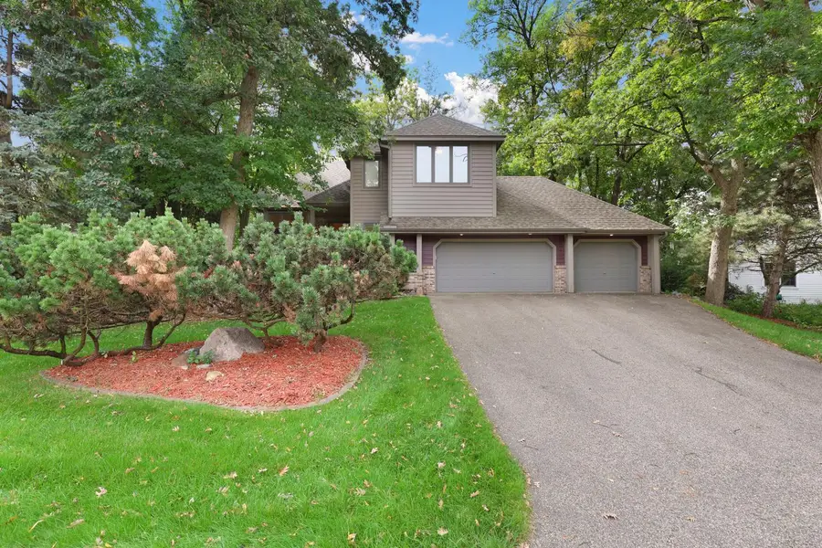 12068 Gantry Lane, Apple Valley, MN 55124 - Image #3