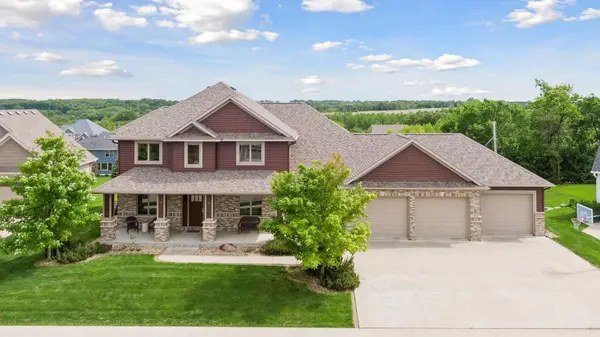 2304 Britwood Lane Sw, Rochester, MN 55902