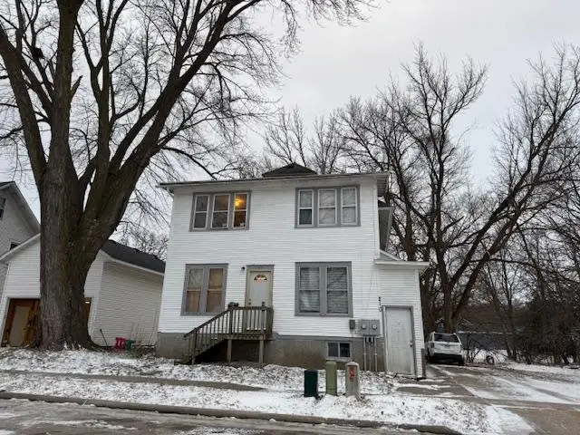 210 7th Avenue Ne, Waseca, MN 56093 - Image #1