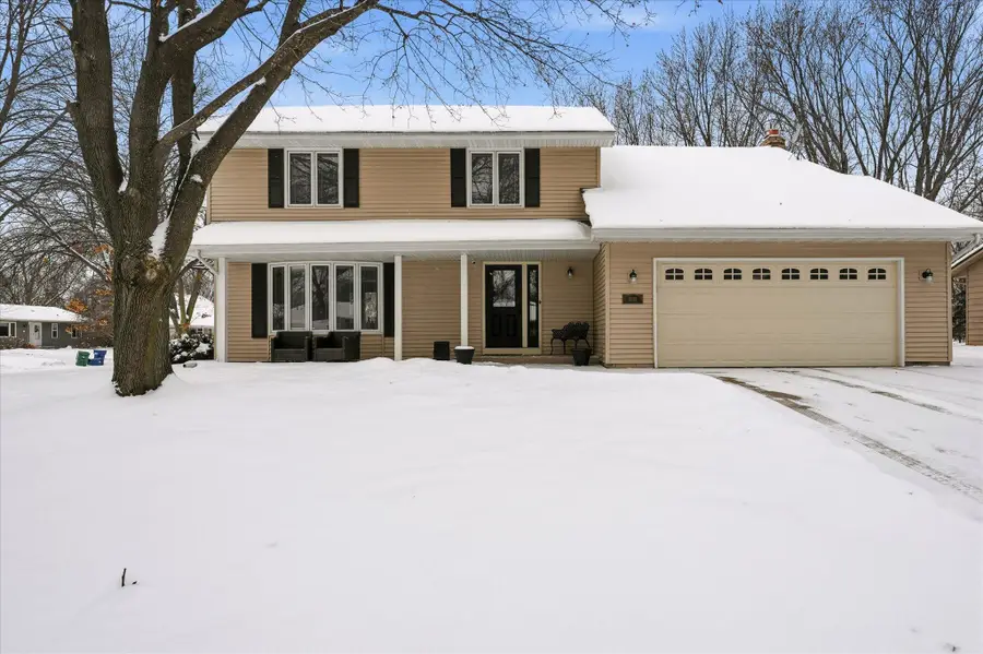 10155 Pilgrim Lane N, Maple Grove, MN 55369 - Image #2
