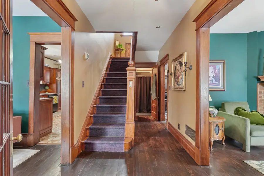 2566 18th Avenue E, North Saint Paul, MN 55109 - Image #3