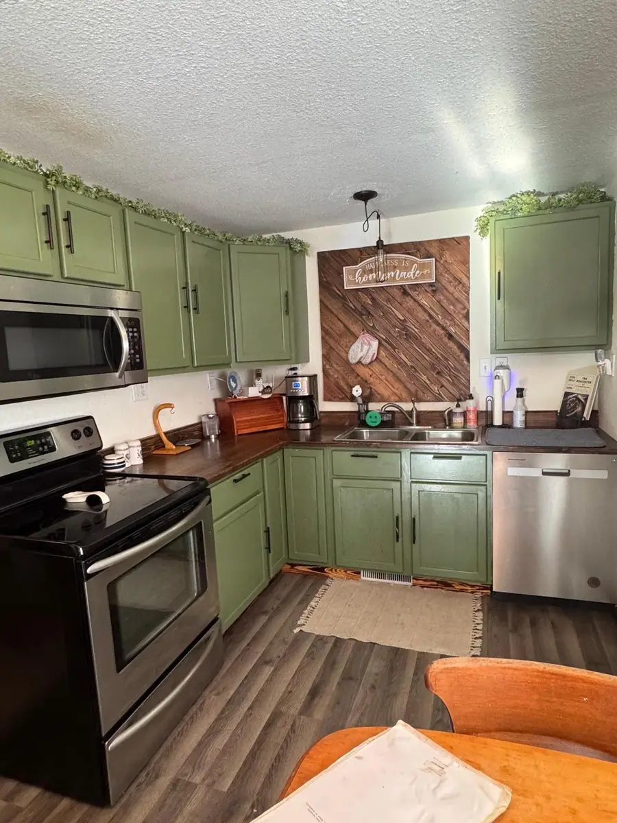 711 E Grandview Avenue, Rushford, MN 55971 - Image #2