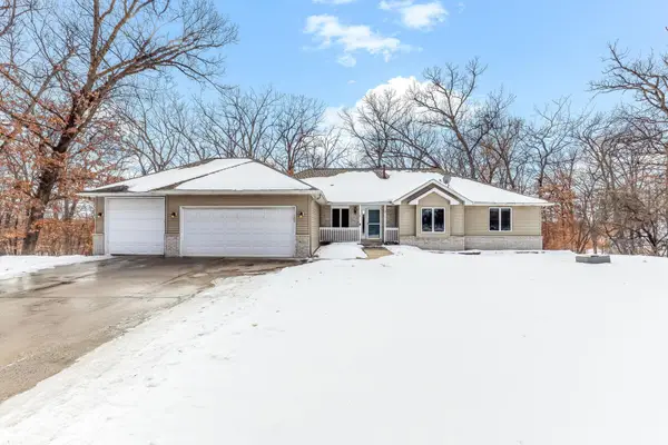 19020 Lincoln Street Nw, Elk River, MN 55330
