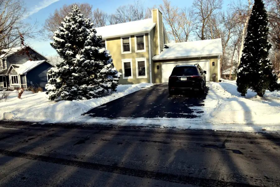 5410 S Park Drive, Savage, MN 55378 - #2