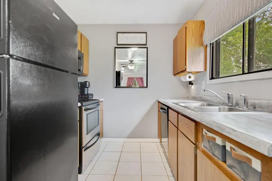 6614 84th Court N, Brooklyn Park, MN 55445 - Image #3