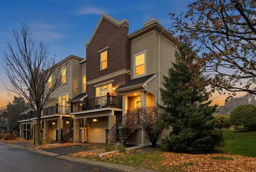 61 4th Avenue N #101, Minneapolis, MN 55401 - Image #2