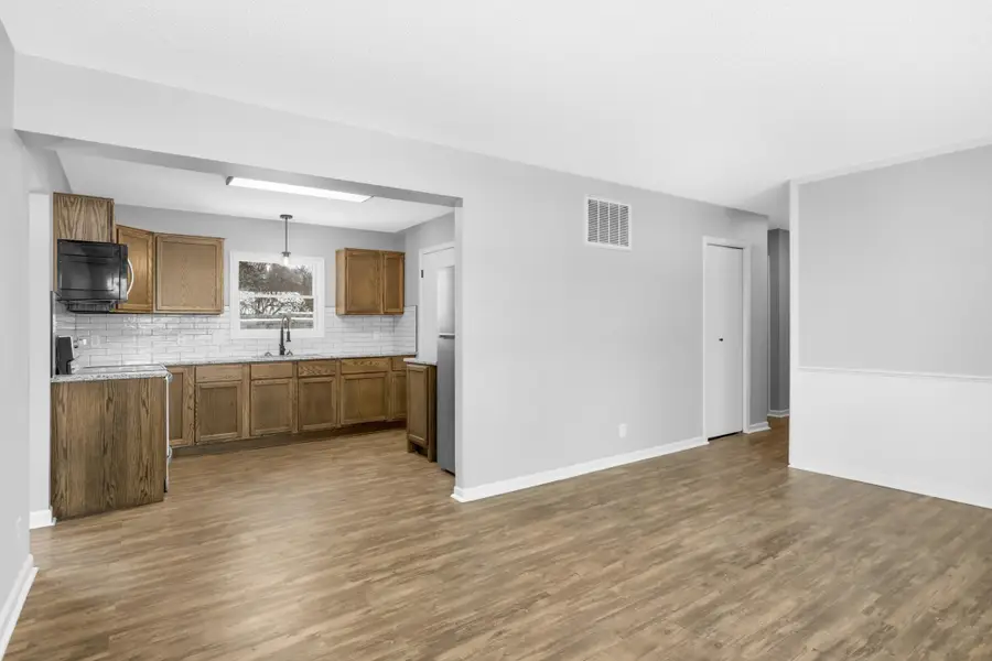 11901 Vintage Street Nw, Coon Rapids, MN 55433 - Image #3