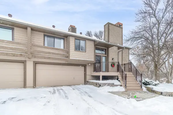 11593 Carriage Court, Eden Prairie, MN 55344