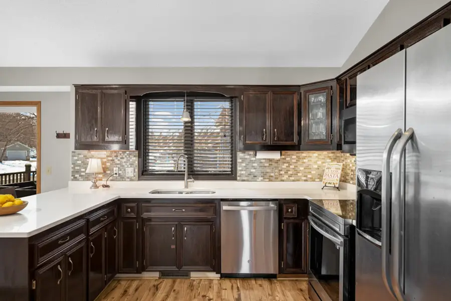 1251 Lake Susan Hills Drive, Chanhassen, MN 55317 - #3