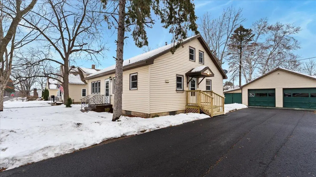 915 4th Avenue Sw, Pine City, MN 55063 - Image #1