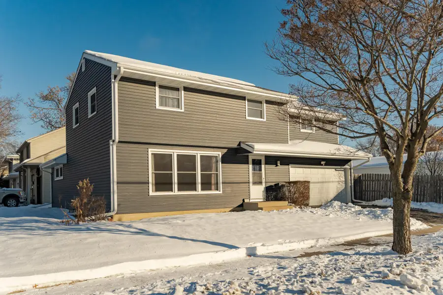 825 Elton Hills Drive Nw, Rochester, MN 55901 - Image #2