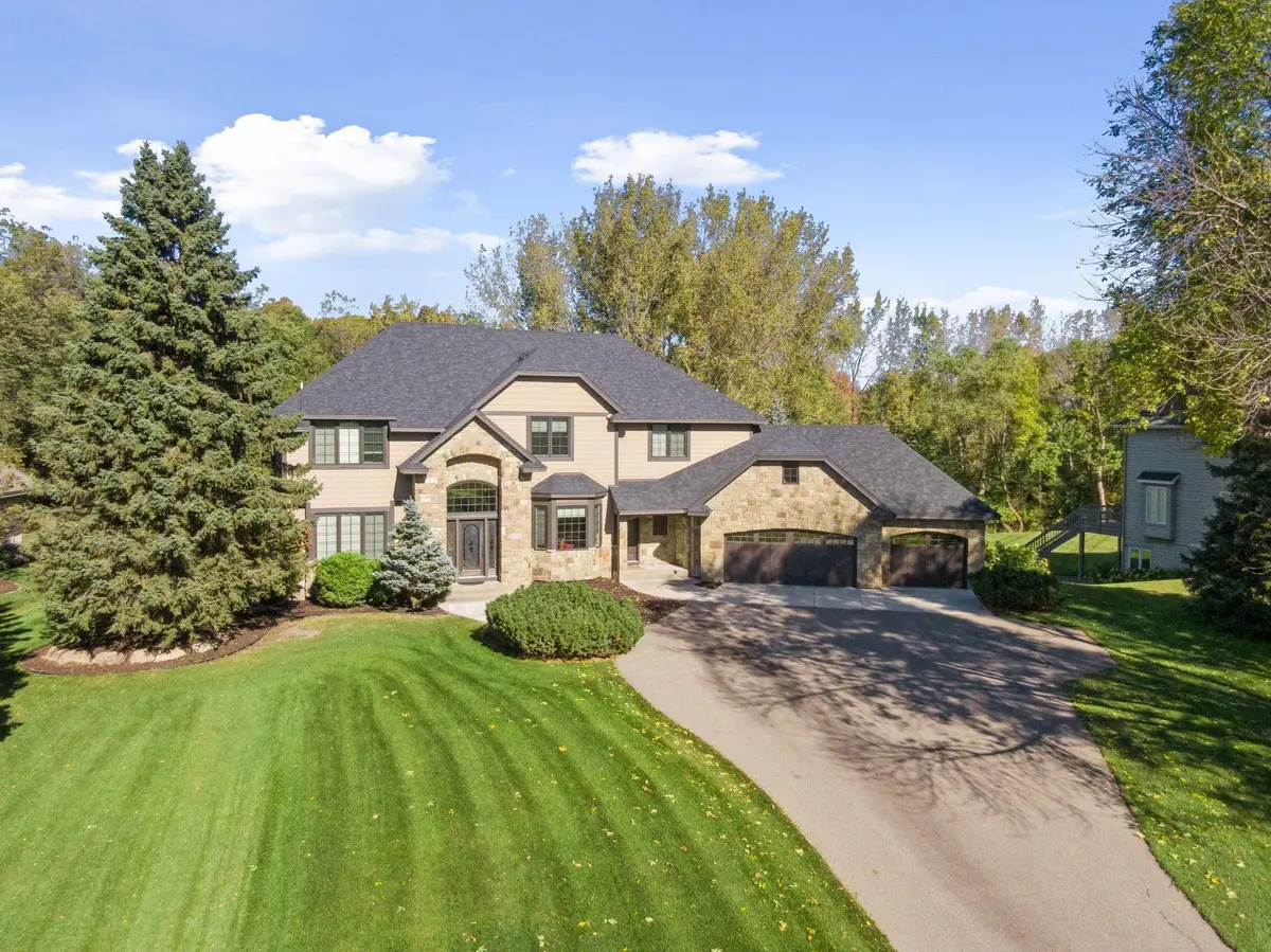 27740 Brynmawr Place, Excelsior, MN 55331 - Image #1