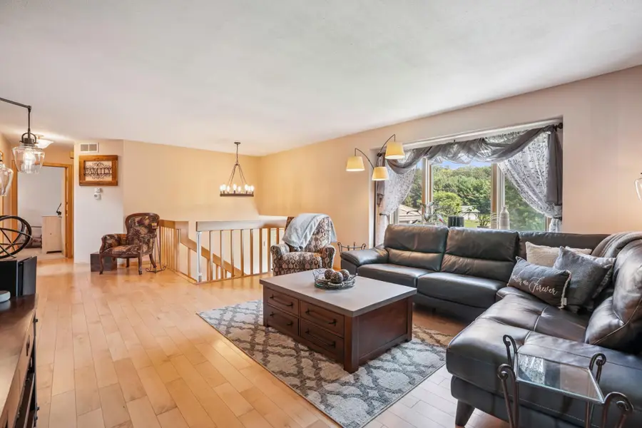 N8125 940th Street, River Falls, WI 54022 - Image #2