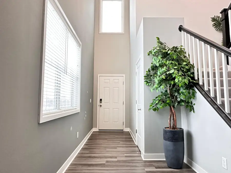 18303 Glassner Way, Lakeville, MN 55044 - Image #3