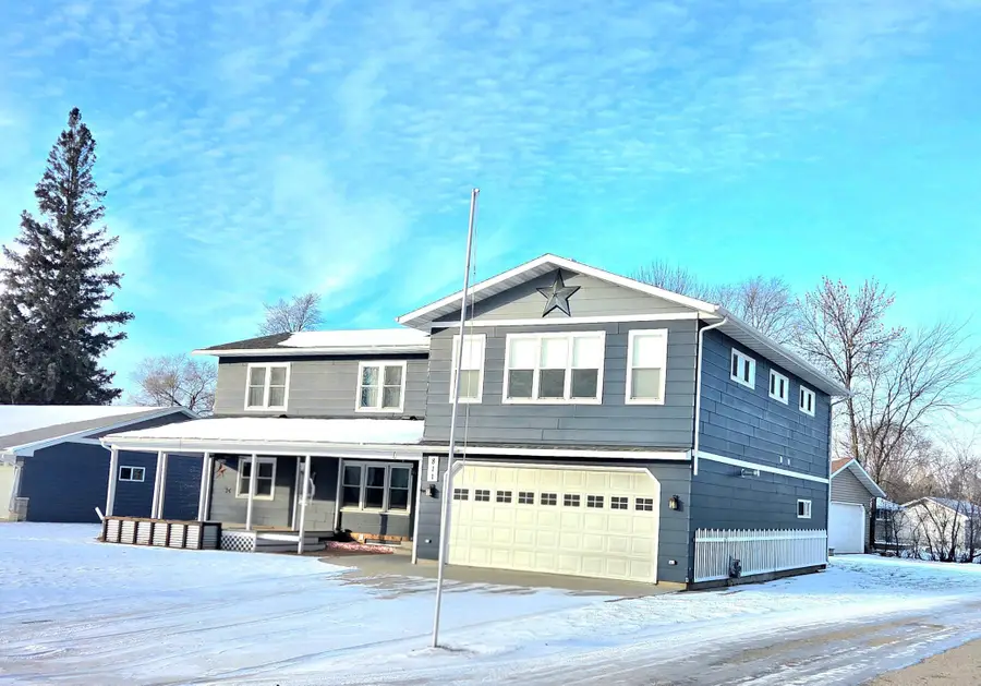 811 1st Avenue E, Ada, MN 56510 - Image #2