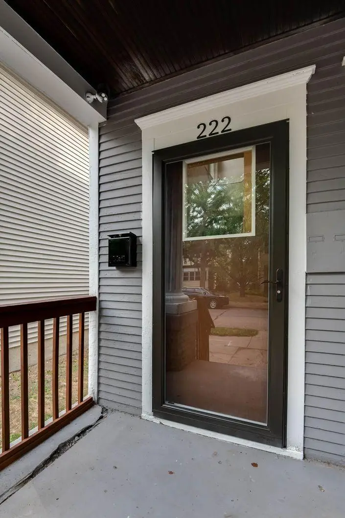 220 W 33rd Street, Minneapolis, MN 55408 - Image #2