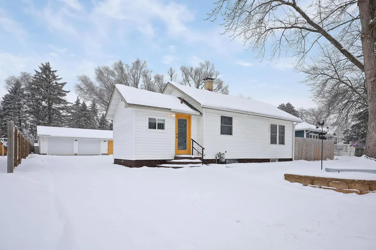 214 18th Street W, Hastings, MN 55033 - Image #1