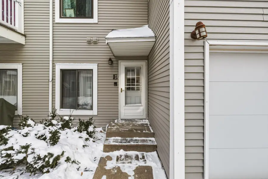 3311 15th Avenue S #Unit E, Fargo, ND 58103 - Image #2