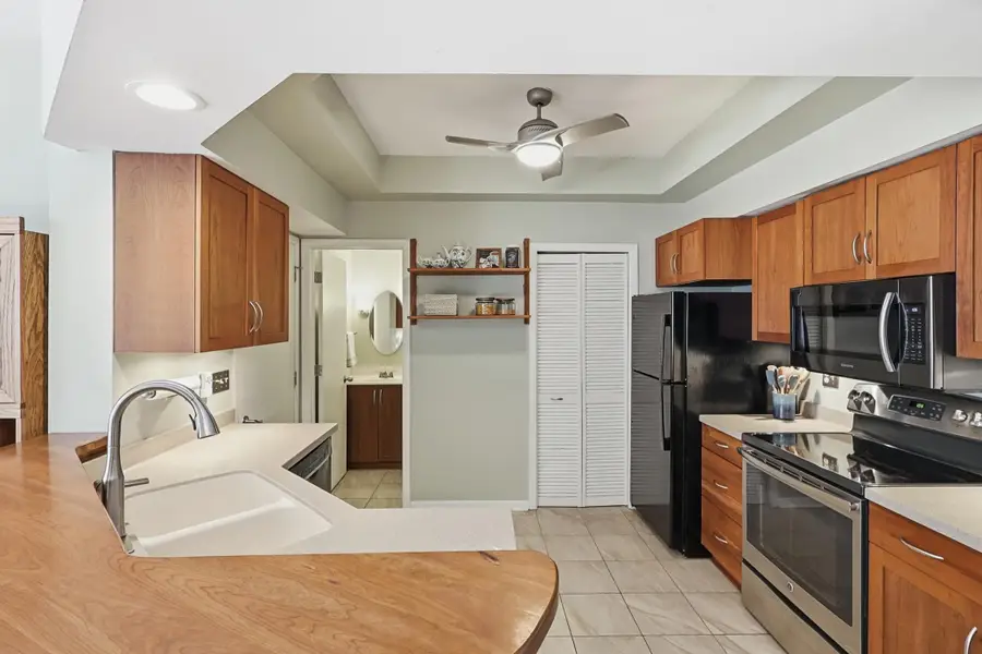 18071 Settlers Way, Eden Prairie, MN 55347 - Image #3