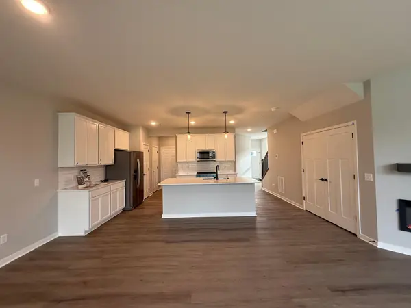 14995 Avondale View, Rosemount, MN 55068