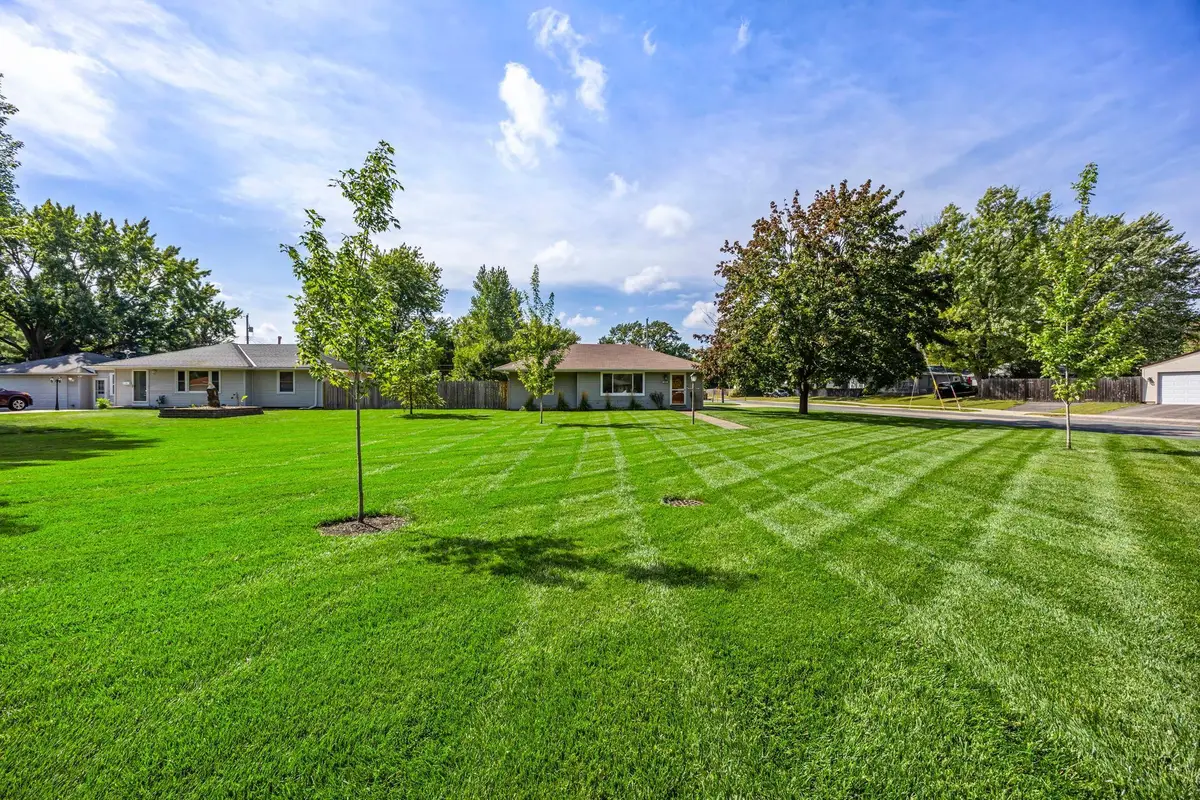 8800 10th Avenue S, Bloomington, MN 55420 - Image #1