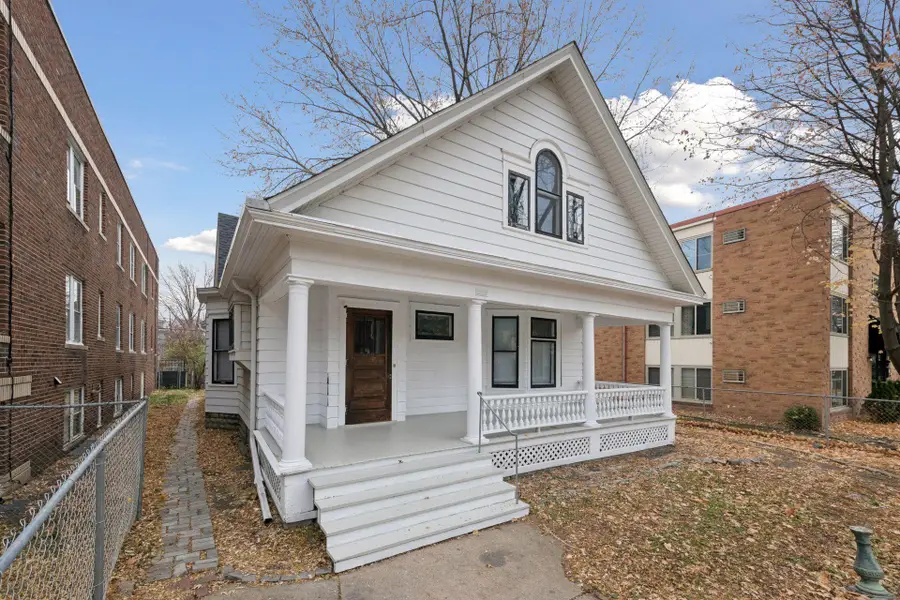 2711 Dupont Avenue S, Minneapolis, MN 55408 - Image #2
