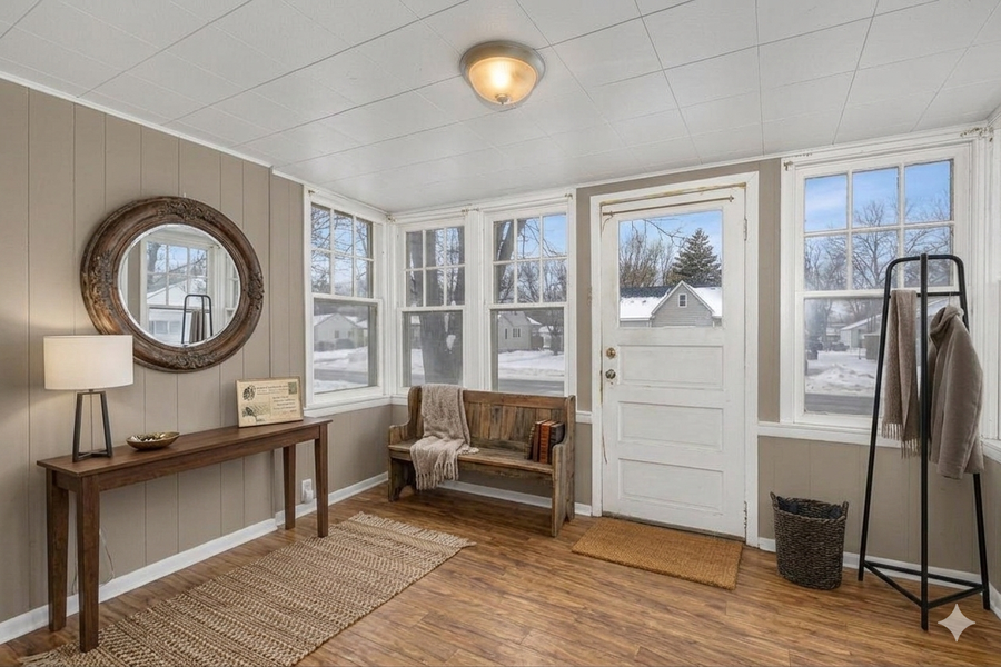 325 Central Avenue N, Milaca, MN 56353 - #3