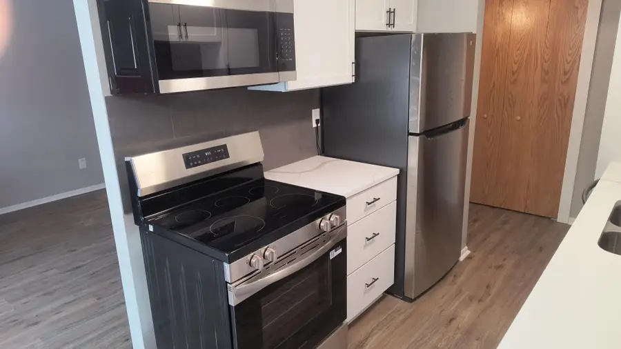 4630 Cedar Lake Road S #2, Saint Louis Park, MN 55416 - Image #2