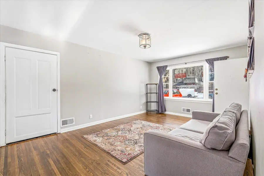 2716 2nd Avenue S, Minneapolis, MN 55408 - Image #2