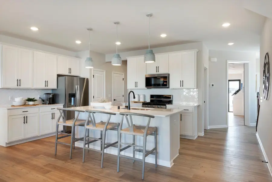 9228 Larimar Trail, Eden Prairie, MN 55347 - Image #2