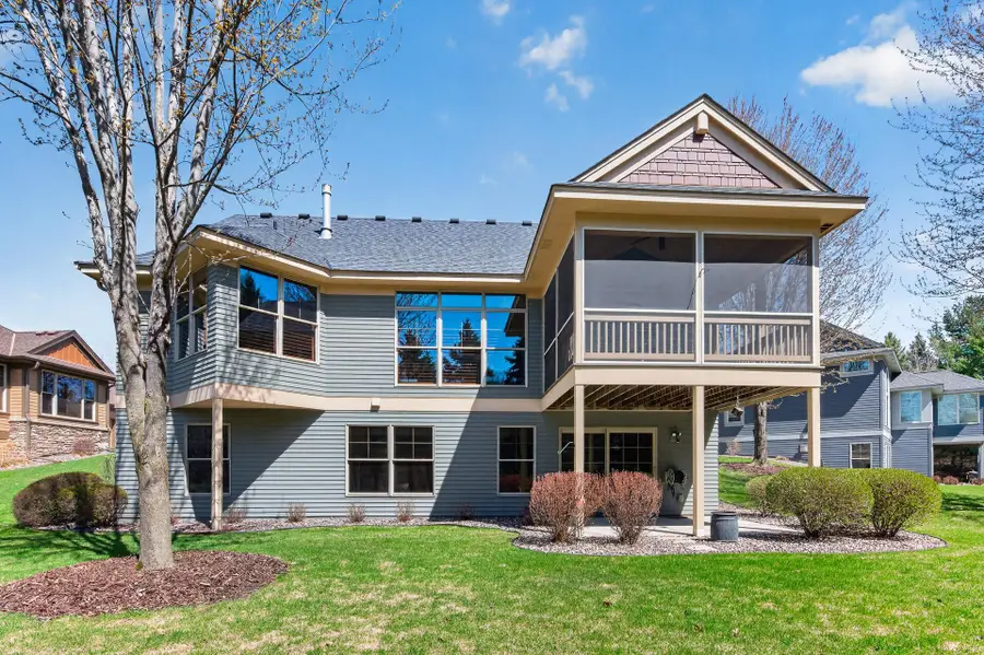 7 Hawthorne Court, North Oaks, MN 55127 - #3