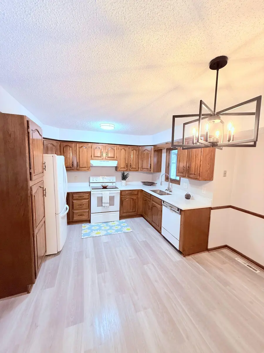 6801 Toledo Avenue N, Brooklyn Center, MN 55429 - Image #3