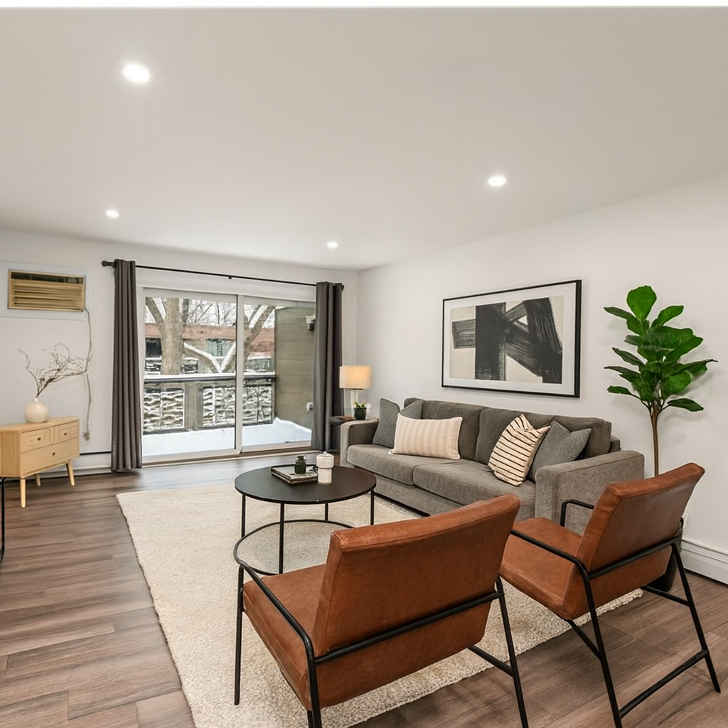 2800 Hamline Avenue N #332, Roseville, MN 55113 - Image #1