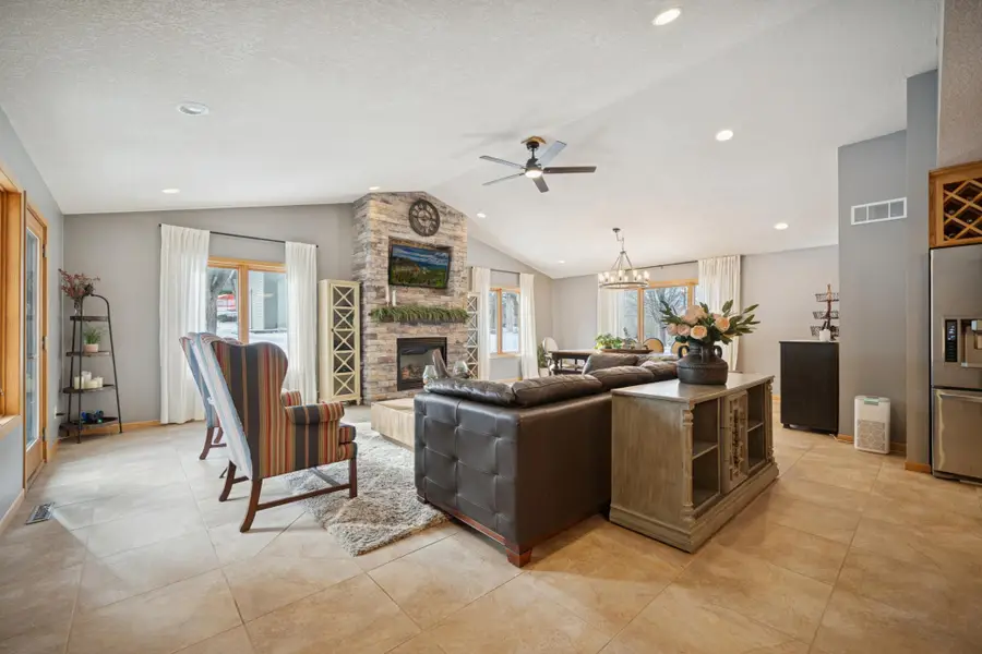 10220 Upper 178th Street W, Lakeville, MN 55044 - Image #2