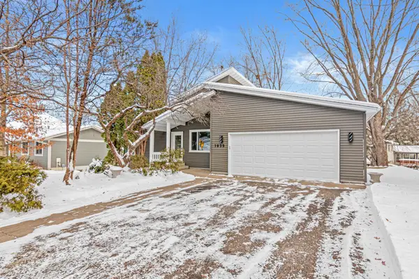 1939 Long Lake Road, New Brighton, MN 55112