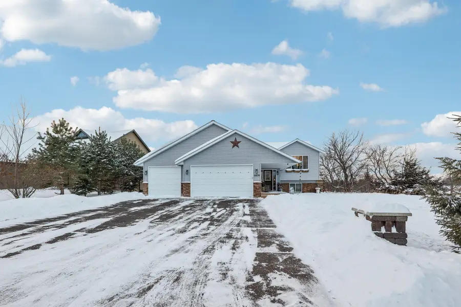 11576 Bristol Road, Chisago City, MN 55013 - Image #2