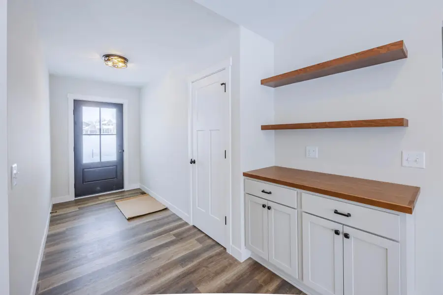 1660 Squirrel Way, New Richmond, WI 54017 - Image #3