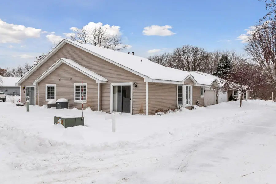 1866 Granite Avenue N, Oakdale, MN 55128 - Image #3